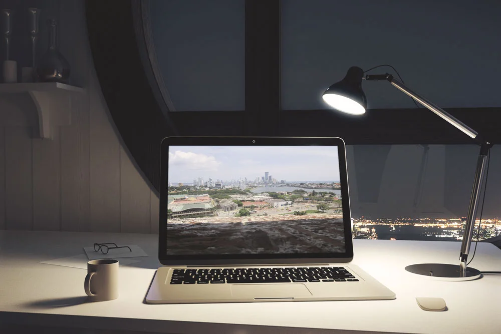 Free-Laptop-Screen-Mockup-In-A-Office-Environment